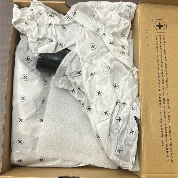 Dr. Martens Women's Flora - Picture 3 of 5